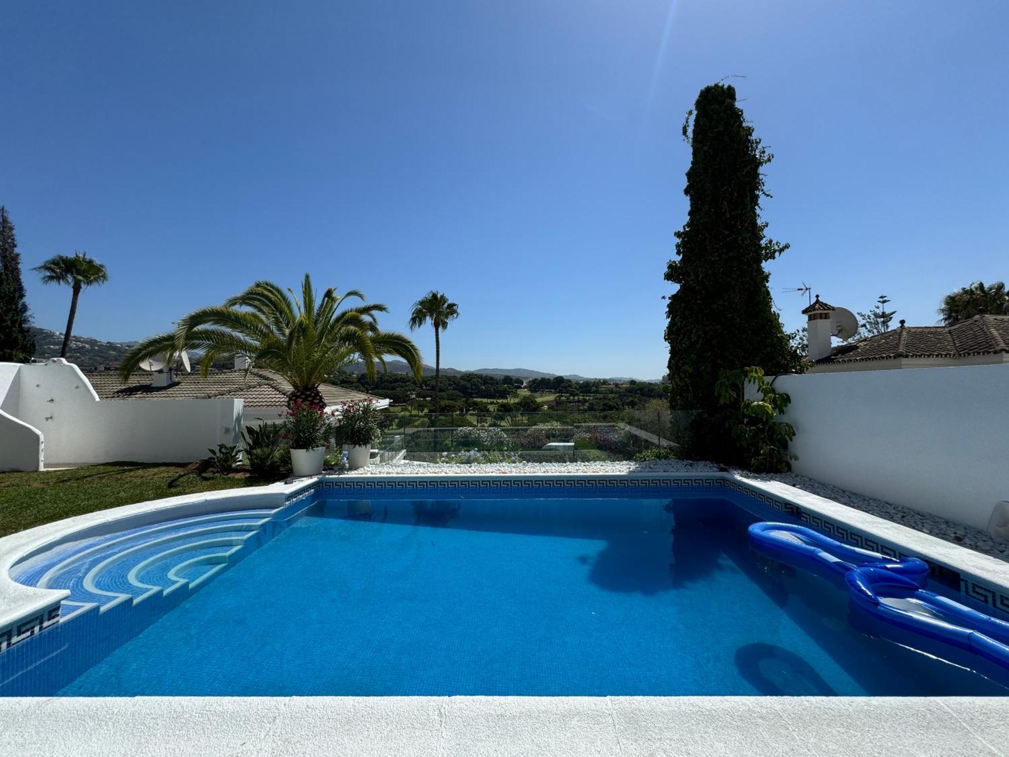 Aurora Boutique House - Only Adults Bed & Breakfast Marbella Exterior foto
